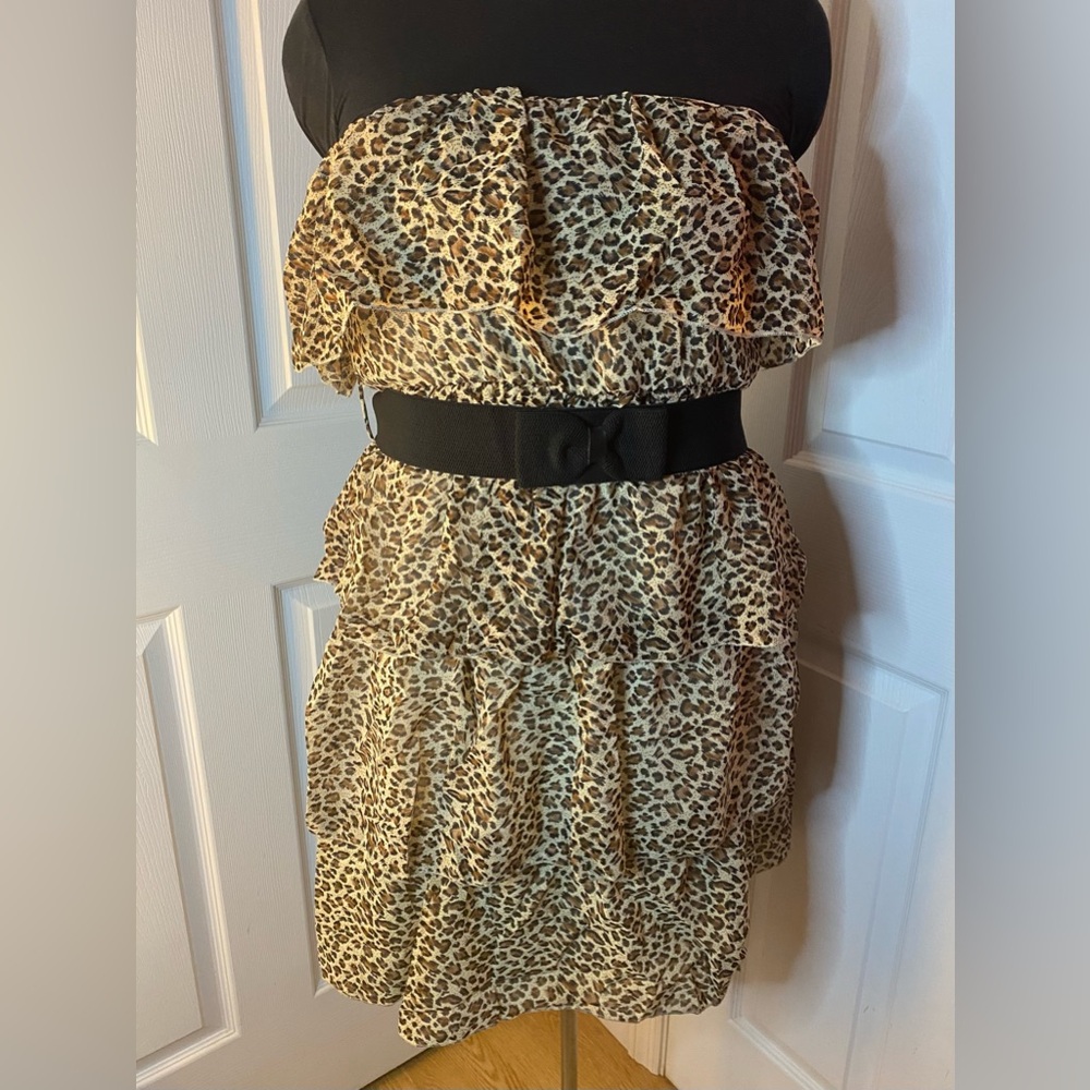 MAngee NWT Strapless Leopard Print Mini Dress